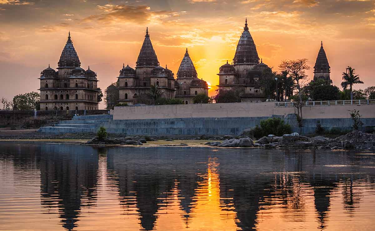 Acuotafilos de Orchha, India